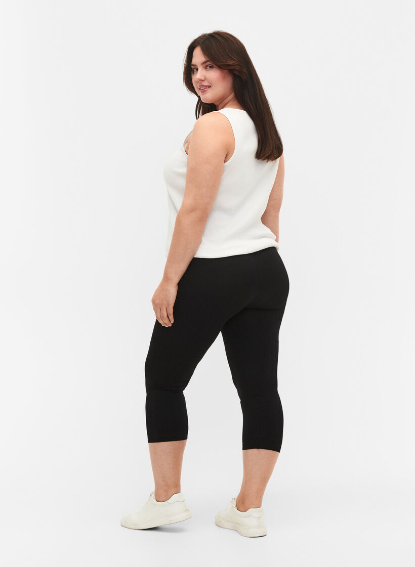 Seamless 3/4 leggings, Black, Model image number 2