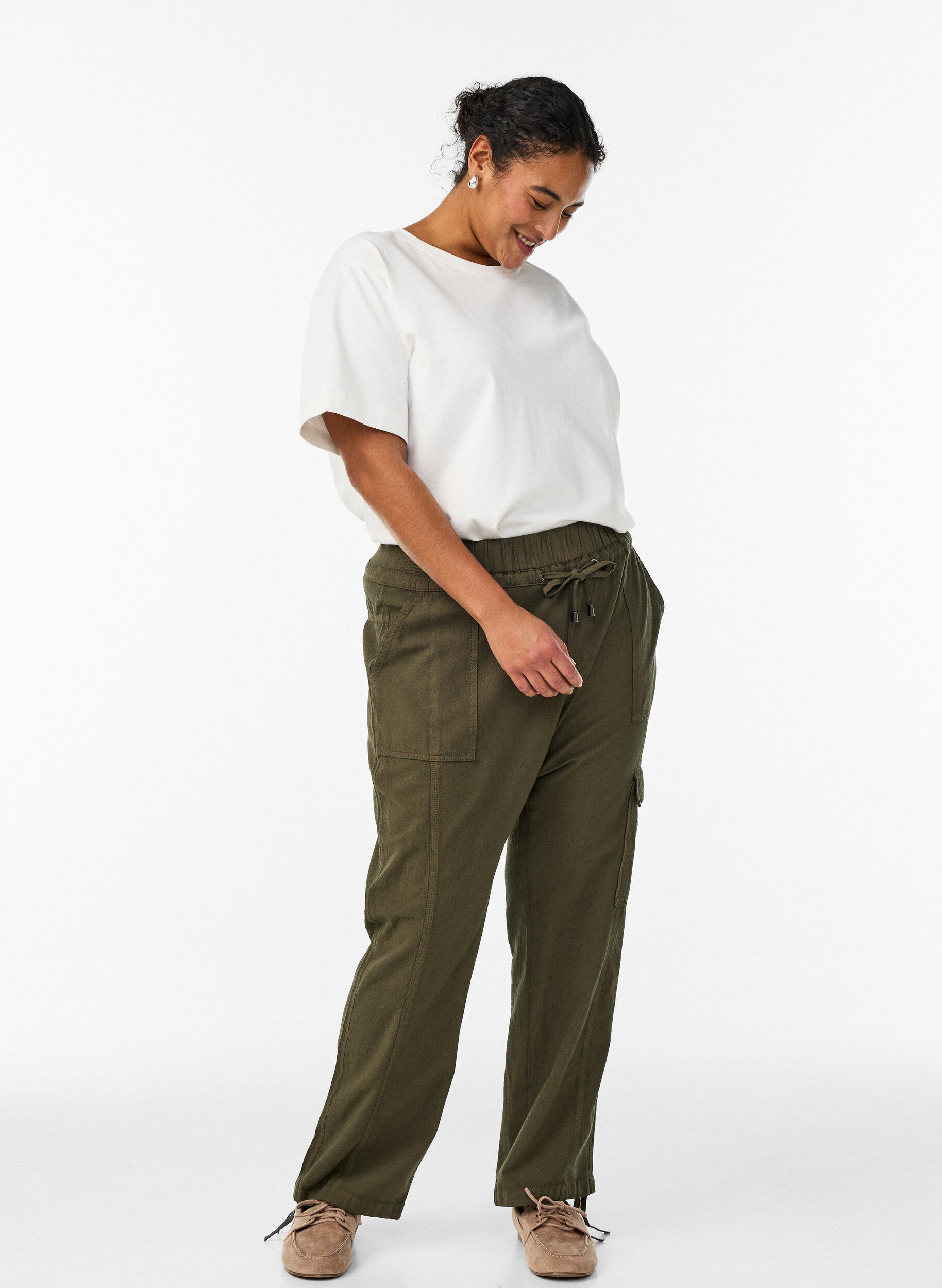 Zizzifashion Loose cargo trousers in cotton, Green, Model image number 2