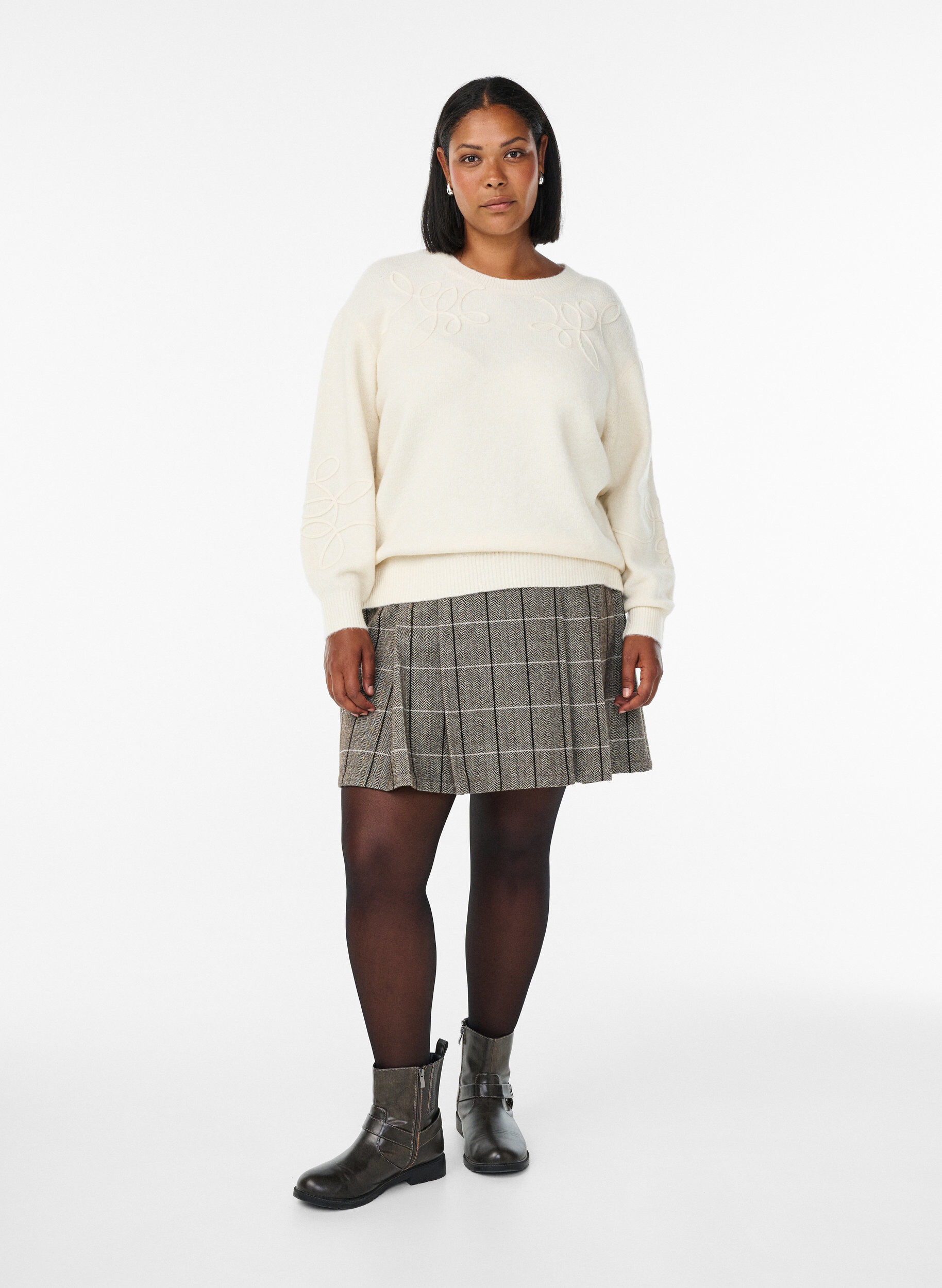 Zizzifashion Knitted blouse with sewn-on cord details, Beige, Model image number 1