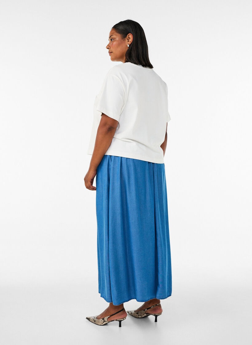 Maxi skirt with a denim look in TENCEL&trade; lyocell, Blue, Model image number 1