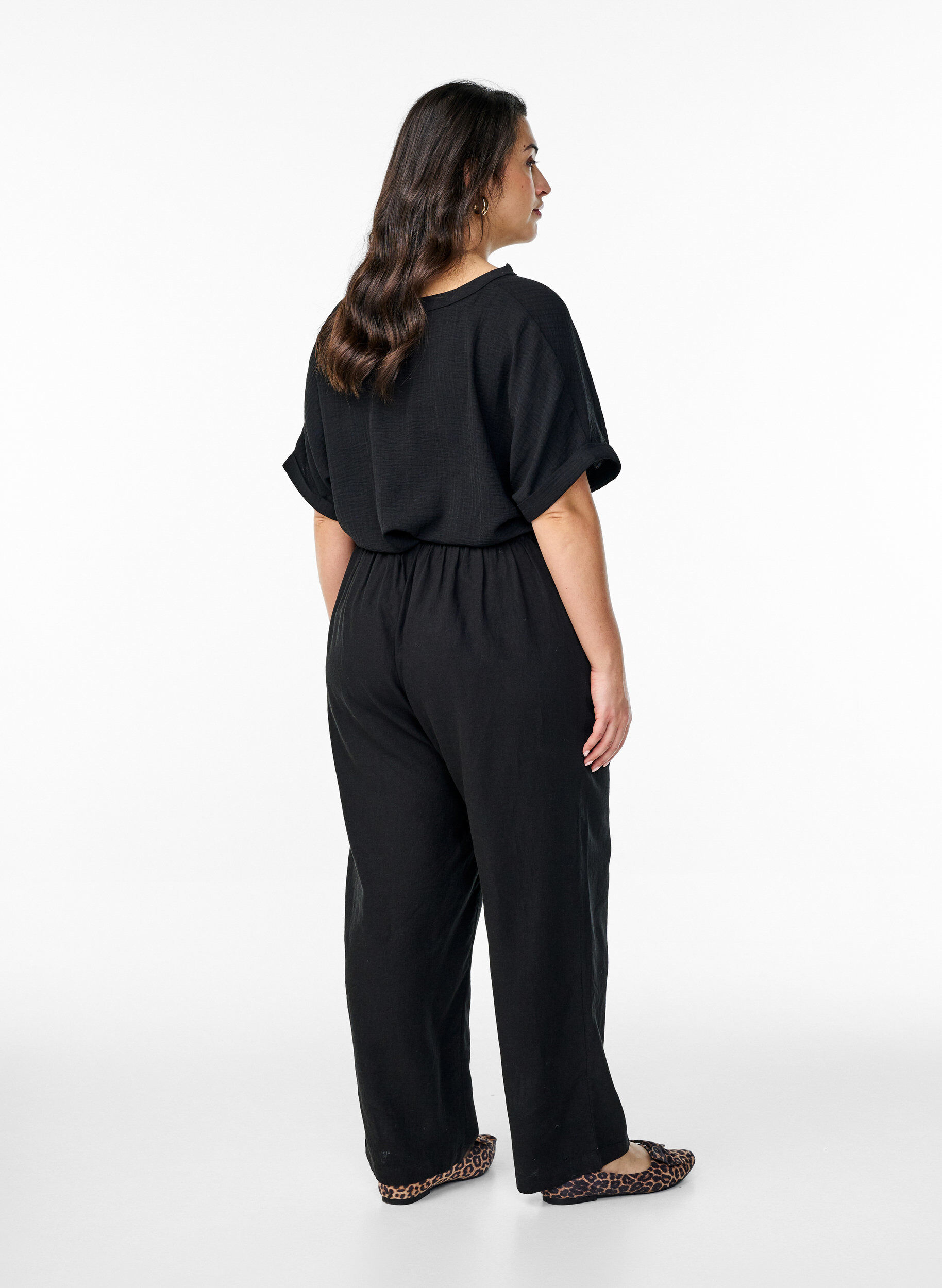 ZizzifashionLoose trousers in linen and viscose, Black, Model image number 1