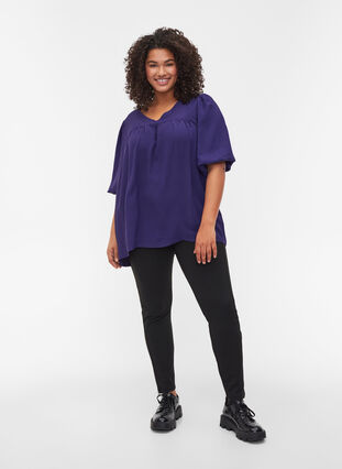 Short-sleeved blouse with a V-neck, Parachute Purple, Model image number 2