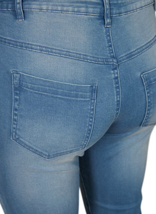 High waisted Amy capri jeans with super slim fit, Light blue denim, Packshot image number 3
