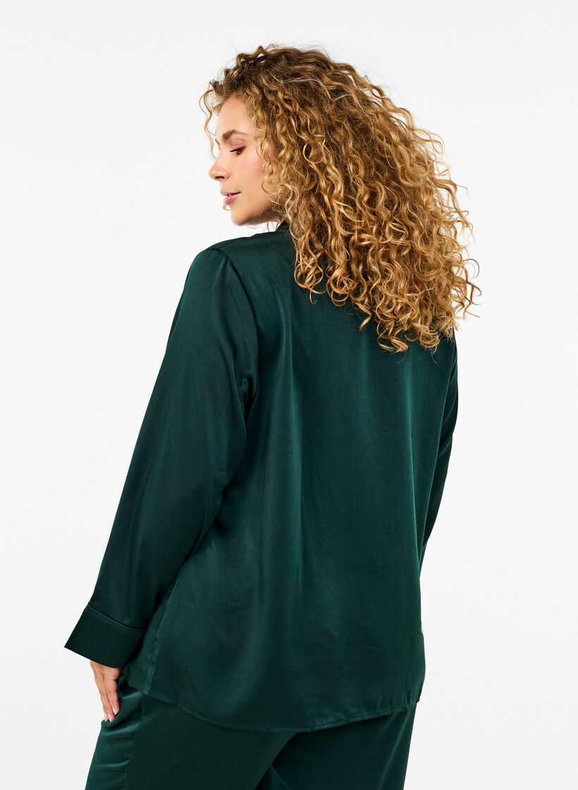 Satin nightshirt, Scarab, Model image number 1