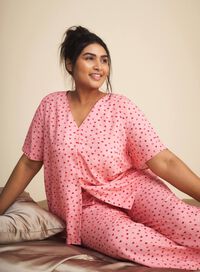 Pyjamas in beautiful design​, , Model