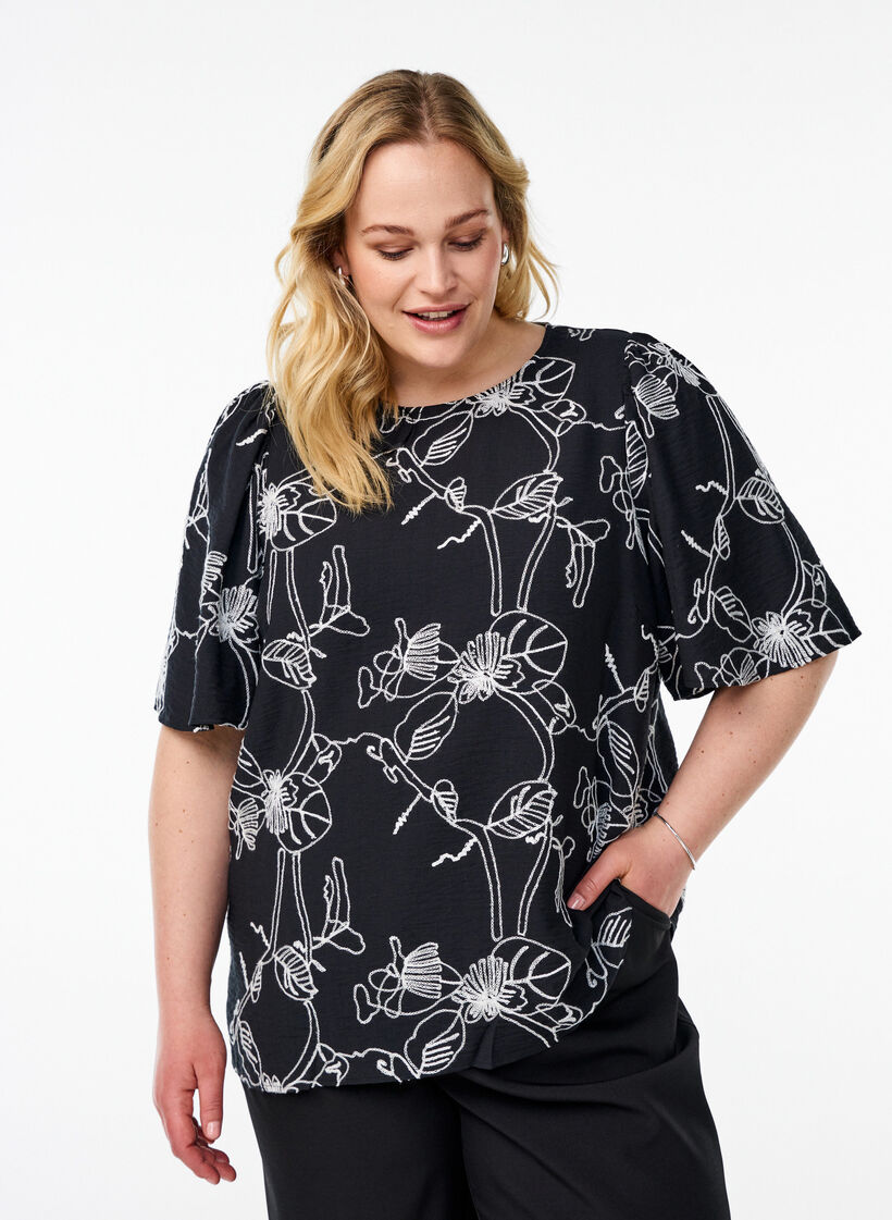 Short-sleeved blouse with embroidered pattern, Black, Model image number 0