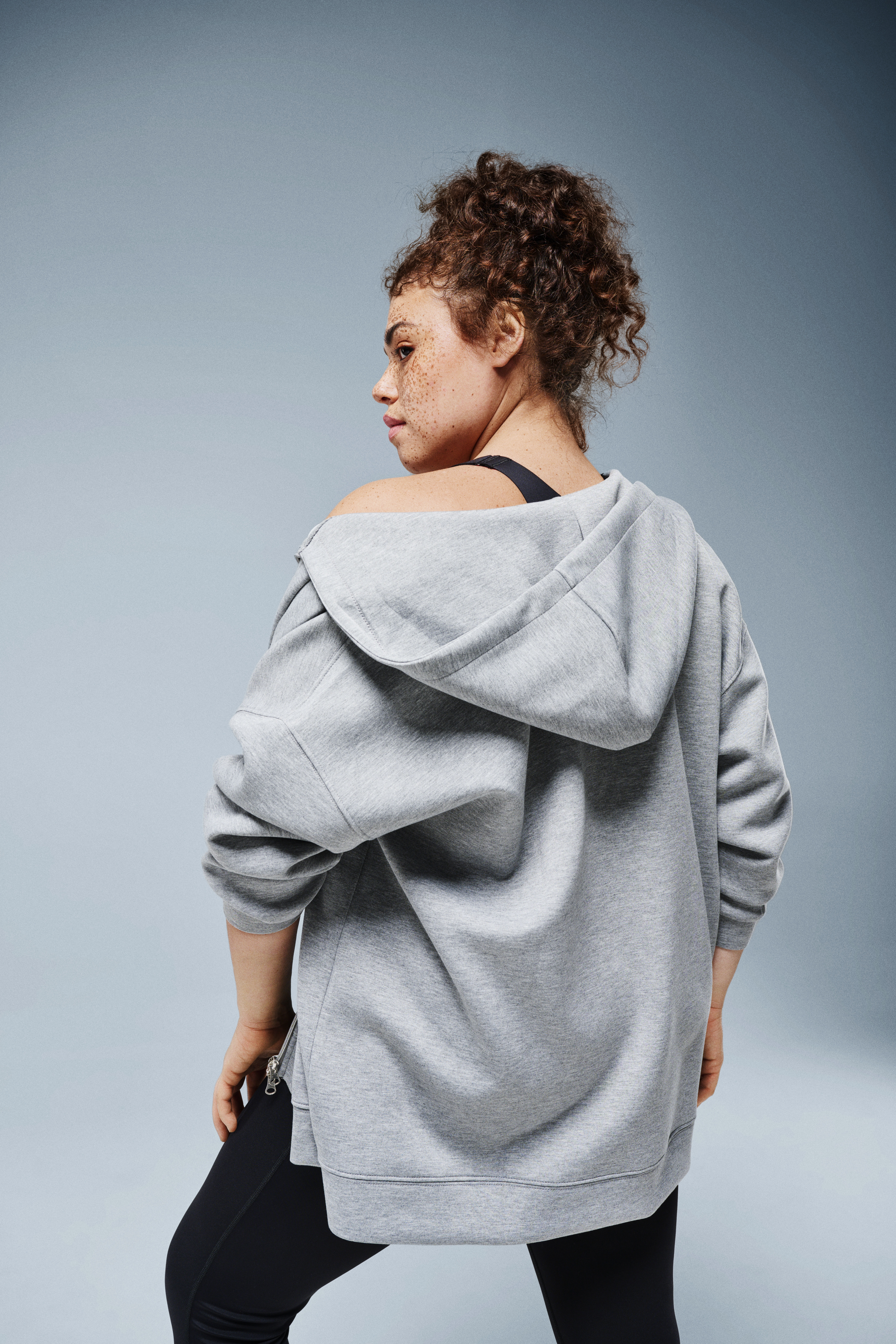 Zizzifashion Sports look with hoodie, , Model