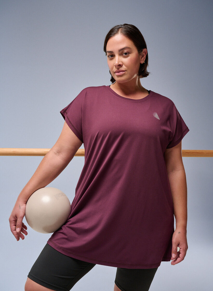 Long training t-shirt, Red, Image image number 0