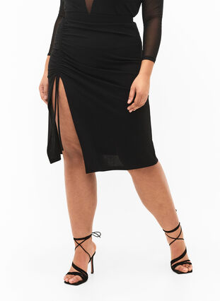 Midi skirt with slit and ruched effect, Black, Model image number 2