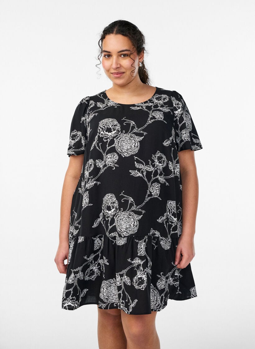 Dress in viscose with cutline, Black, Model image number 0