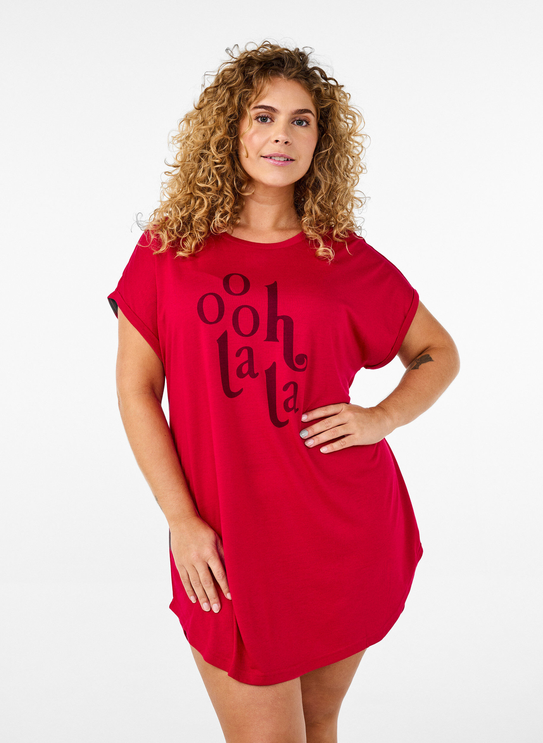 Zizzifashion Short sleeve nightgown with text print, Red, Model image number 0