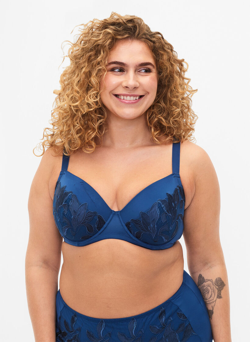 Padded underwire bra with lace, Blue, Model image number 0