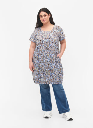 Short-sleeved, printed cotton dress, Blue Paisley , Model image number 2