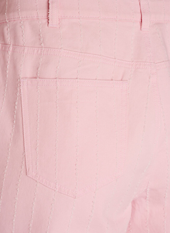 Myra jeans in coloured denim with wide fit and textured pattern, Red, Packshot image number 3