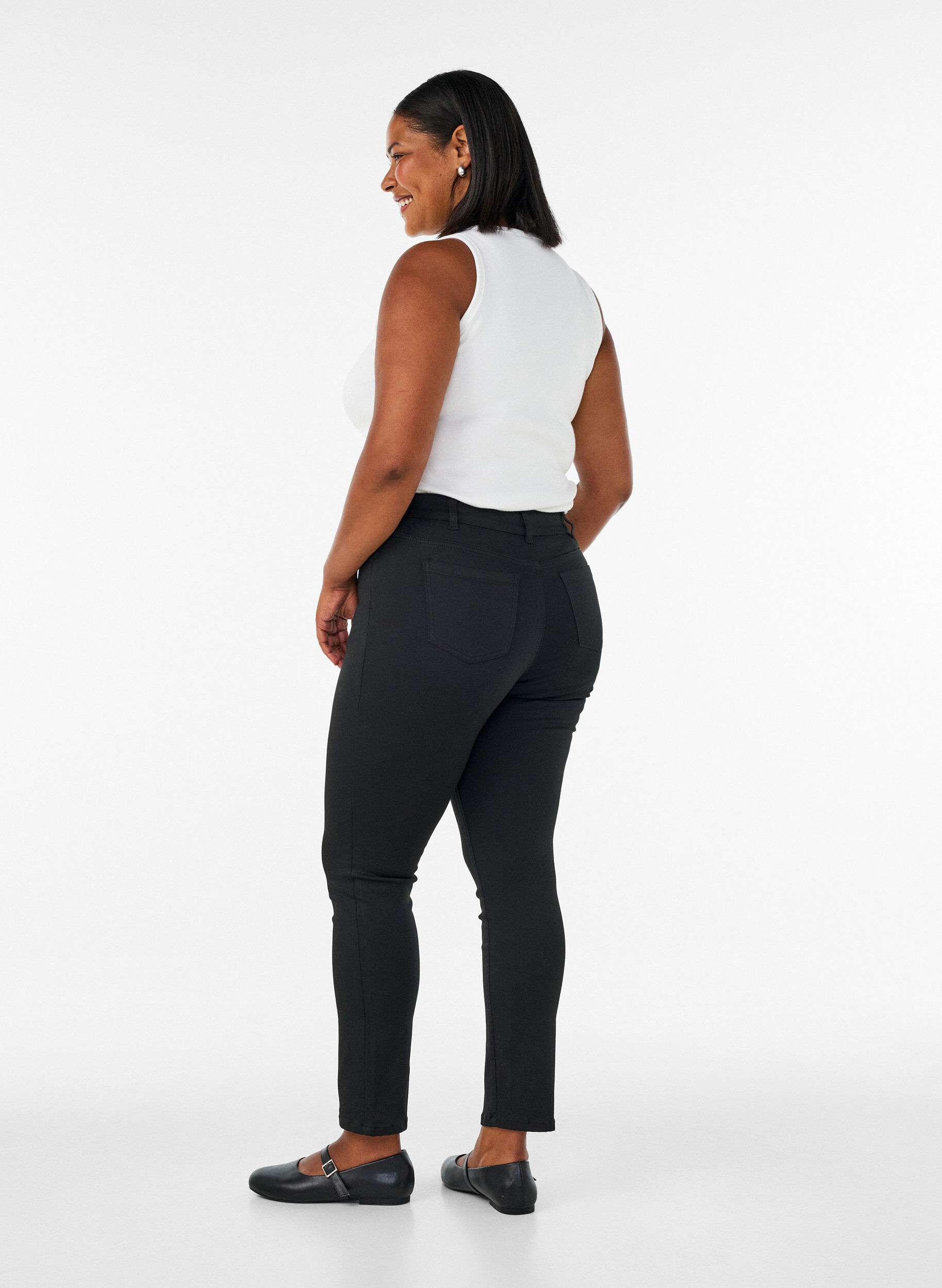 ZizzifashionEmily Stay Black jeans with regular waist, Black, Model image number 1