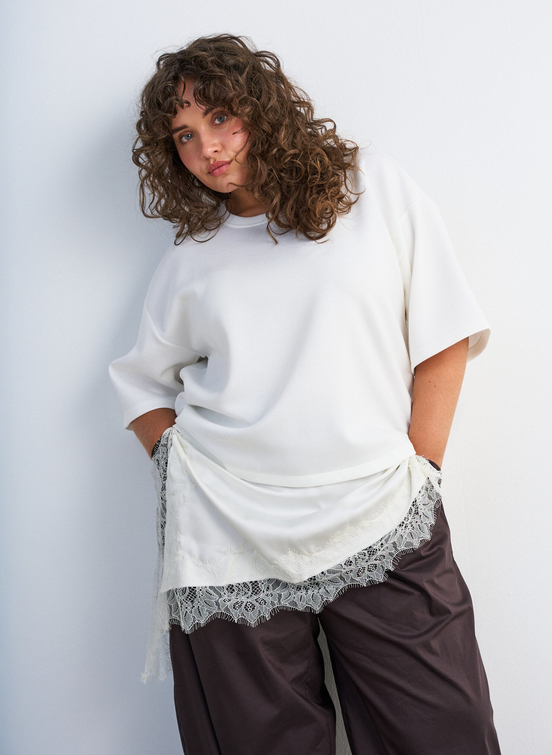 ZizzifashionJersey blouse with a layered look and lace, Vanilla, Model image number 2