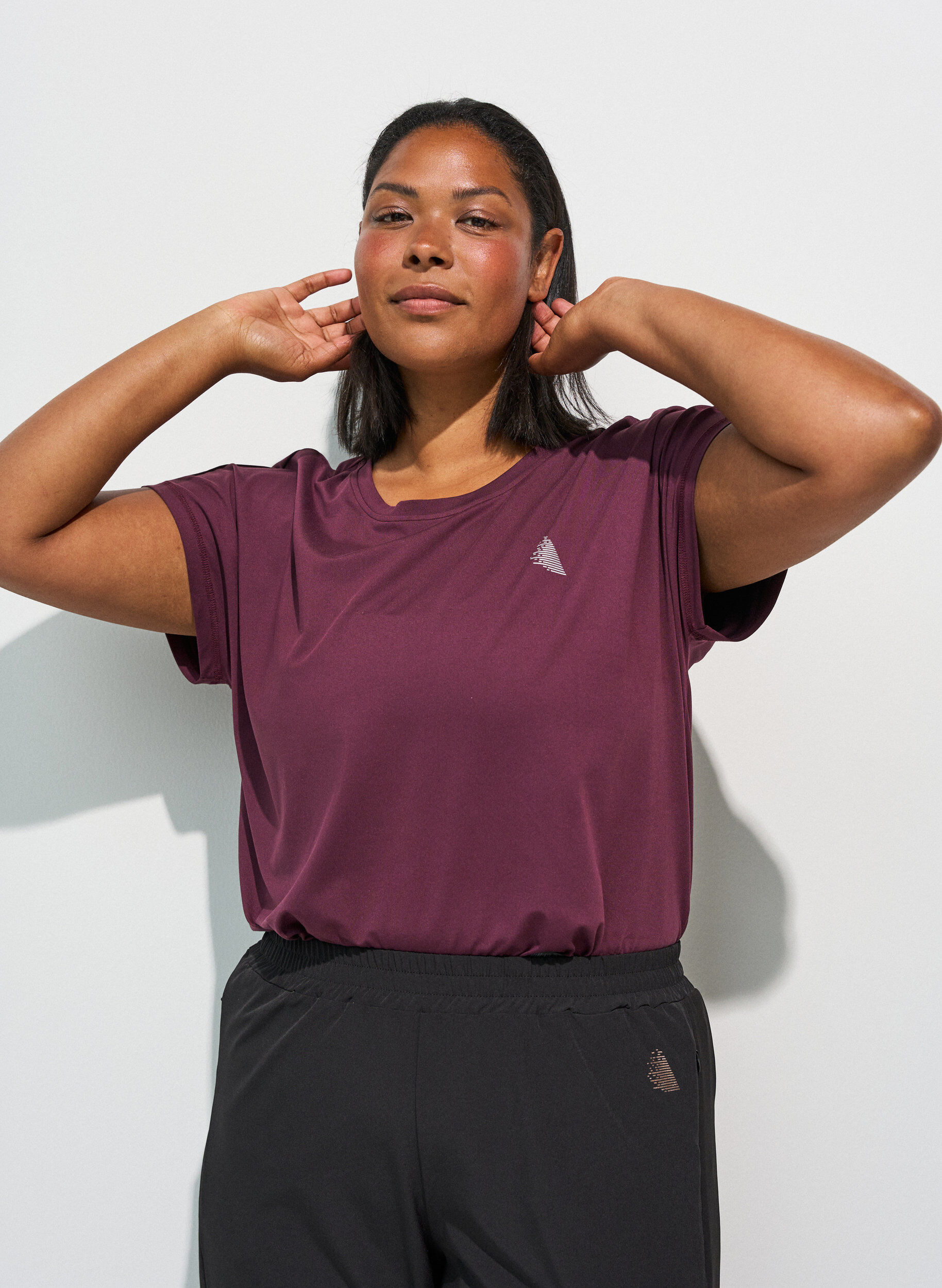 ZizzifashionSolid-coloured training T-shirt, Red, Model image number 3
