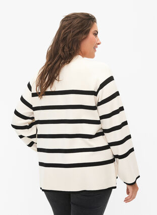Viscose blend pullover with side slit	, Birch W/Black, Model image number 1