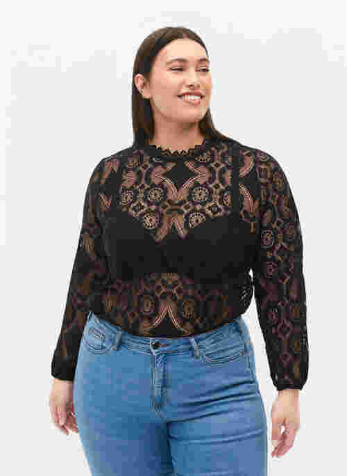 Lace top with round neckline