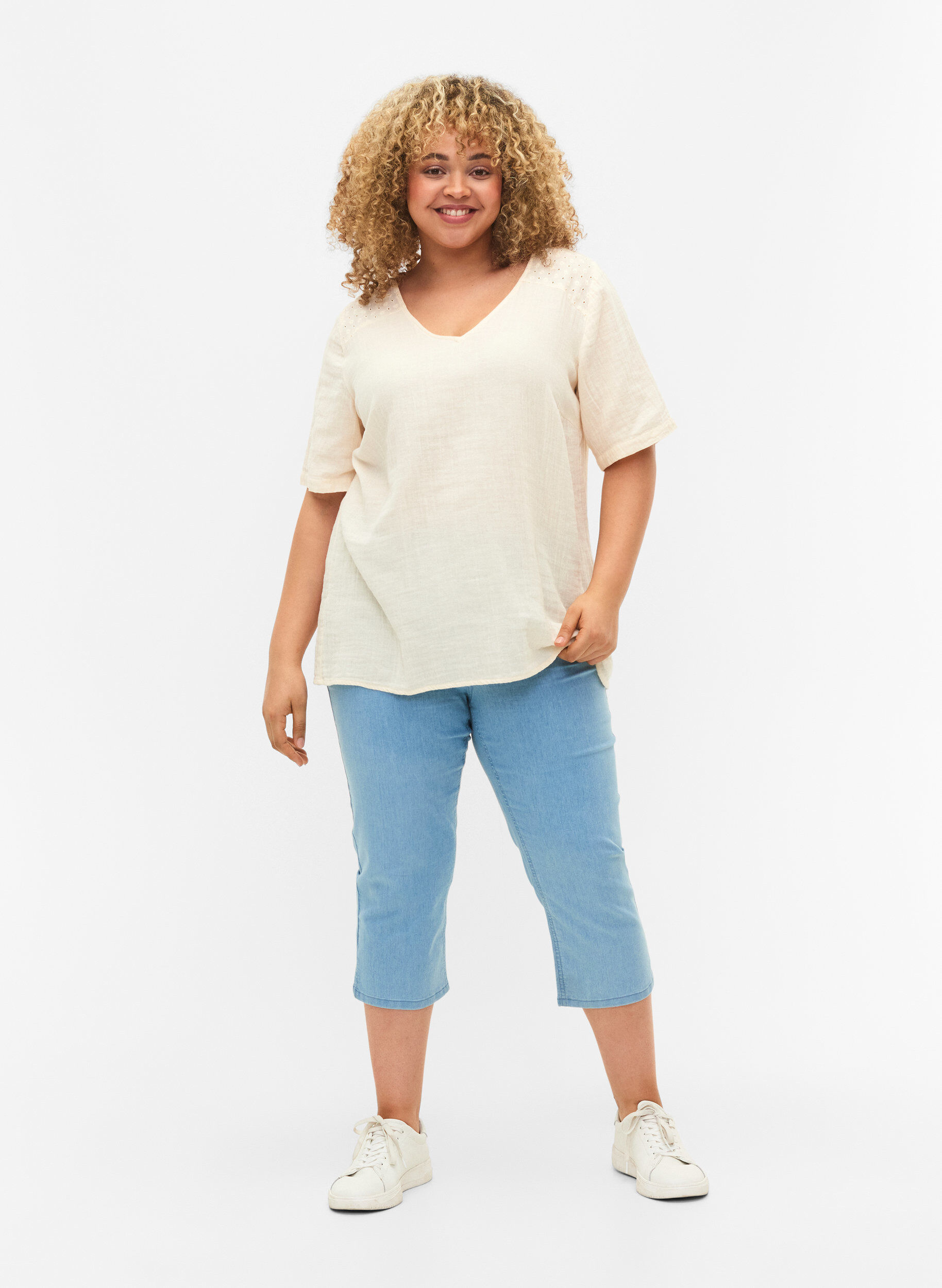 Zizzifashion Cotton blend capris, Light blue denim, Model image number 3