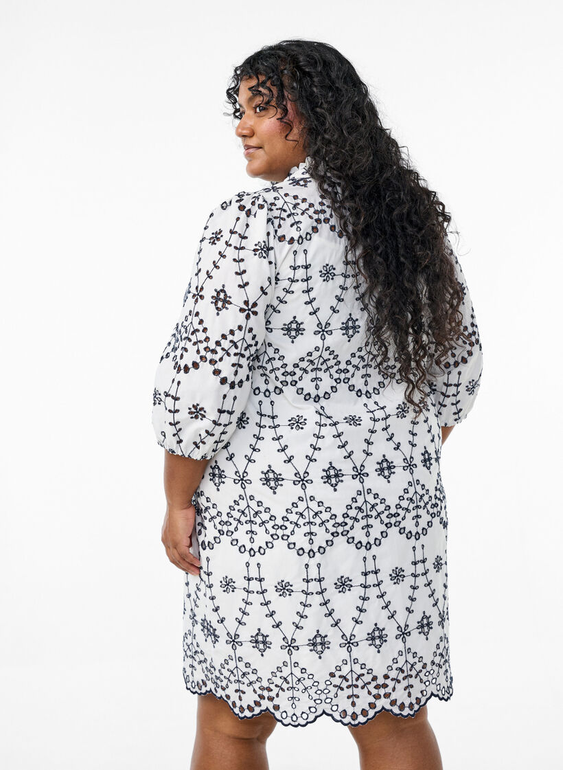 Dress with contrasting broderie anglaise, White w. Navy Blazer, Model image number 1