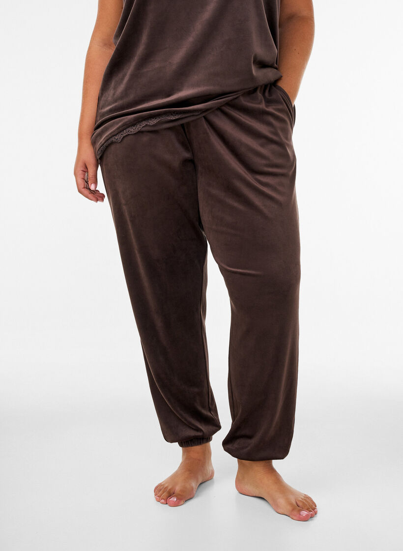Loose velour trousers, Brown, Model image number 0