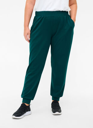 Sweatpants with pockets, Ponderosa Pine, Model image number 2