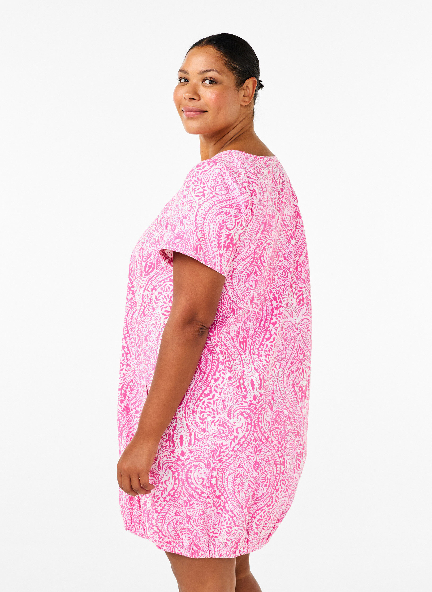 Zizzifashion Short-sleeved cotton dress with paisley print, Pink, Model image number 2