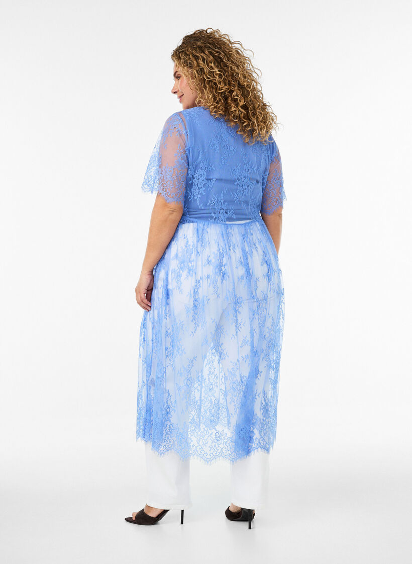 Sheer lace midi dress with short sleeves, Purple, Model