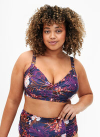 Printed bikini bra with underwire, Purple Flower, Model