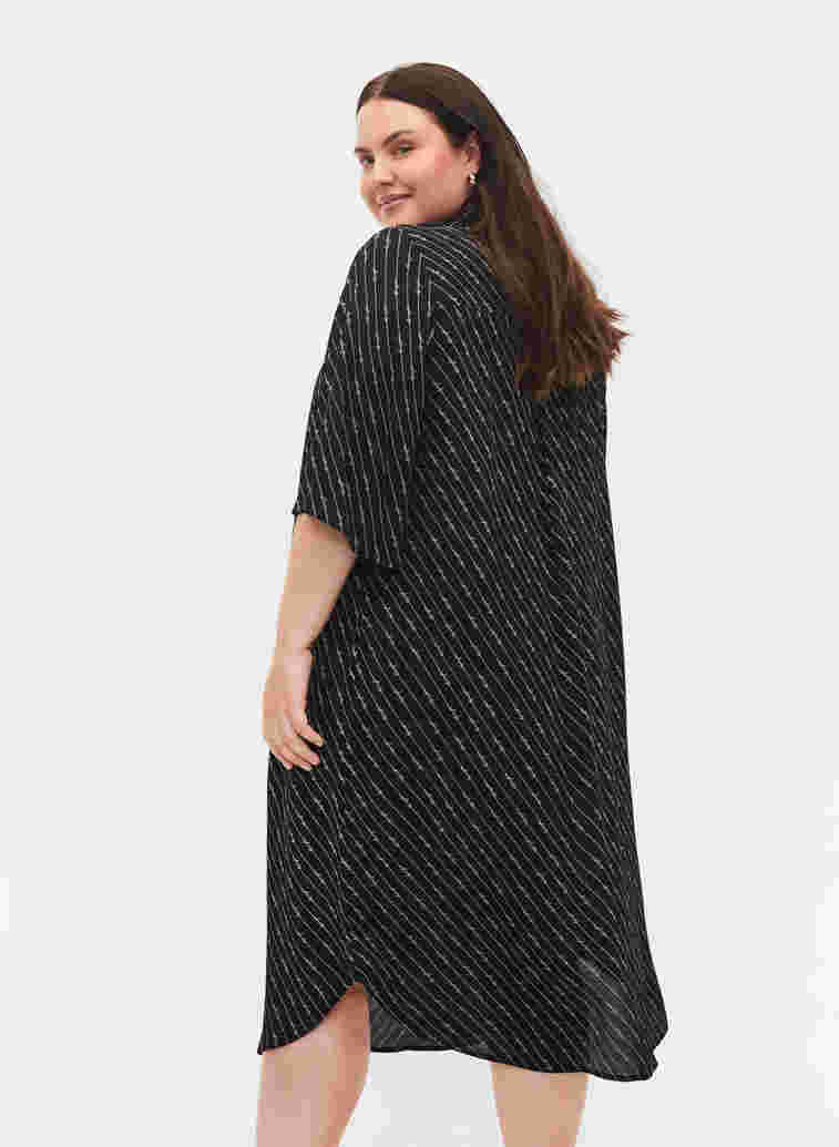 Striped shirt dress in viscose, Black AOP, Model