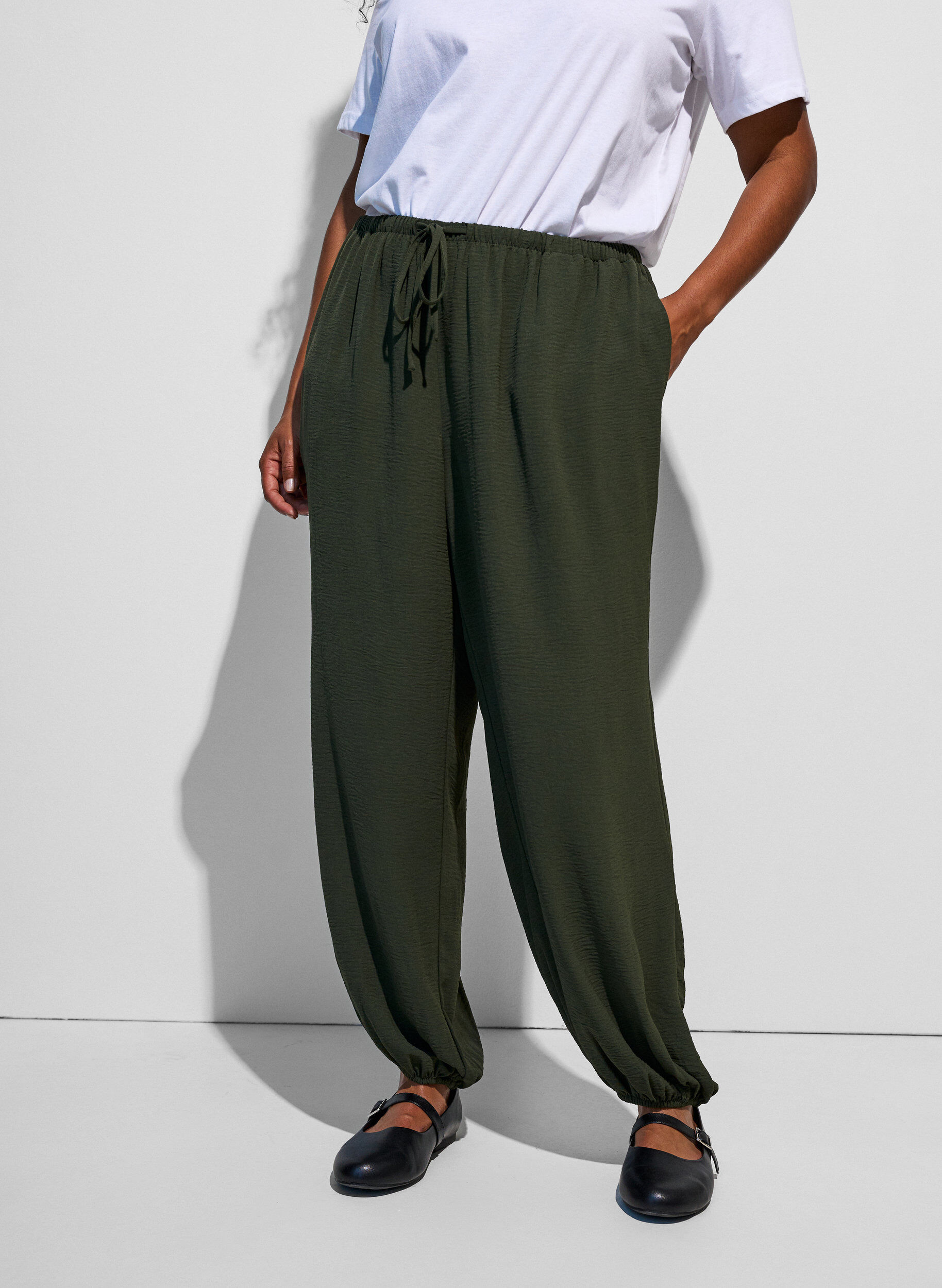 ZizzifashionHigh-waisted balloon trousers, Green, Model image number 2