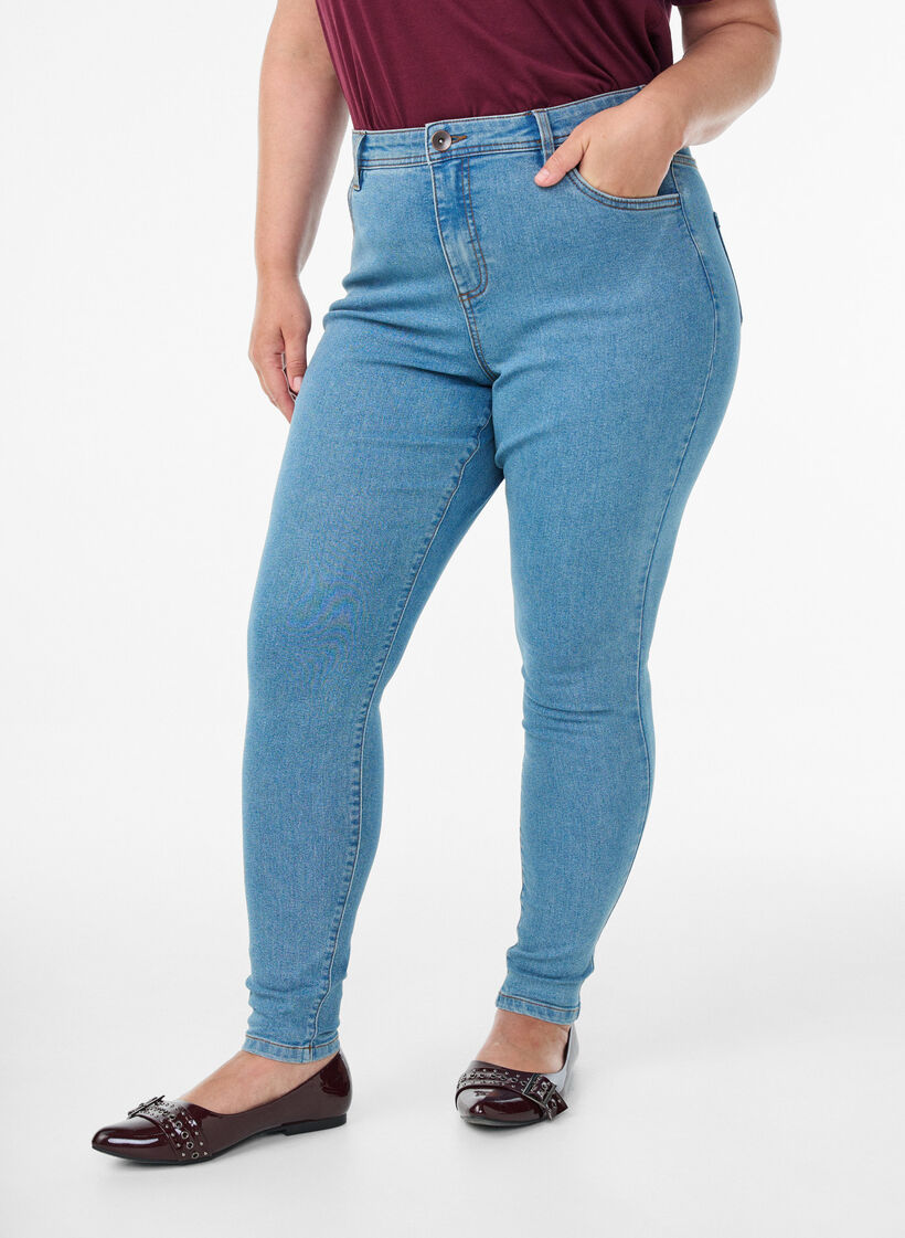 Super slim fit jeans, Light Blue, Model image number 2