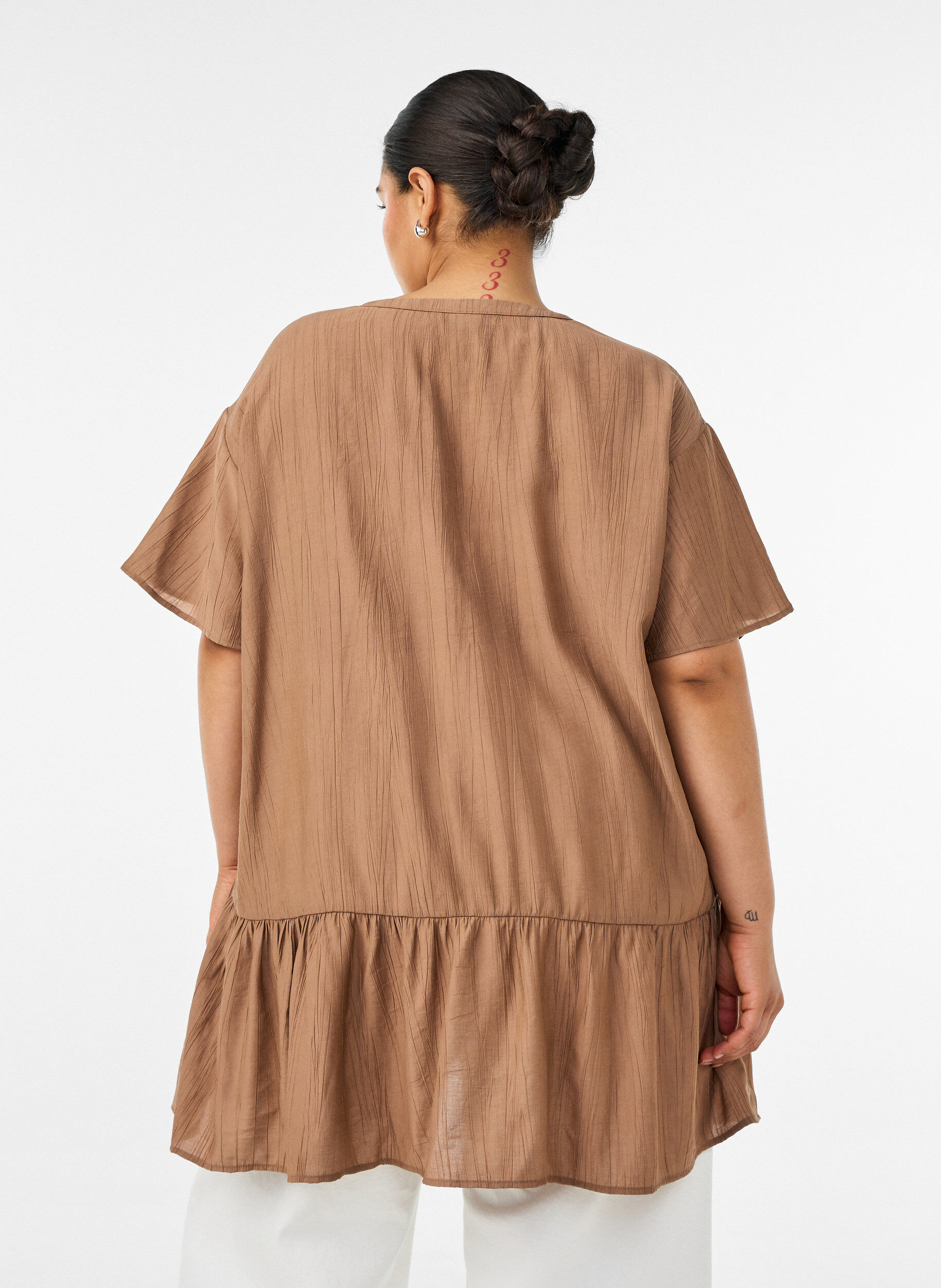 ZizzifashionLoose tunic with crinkled texture and ruffle hem, Brown, Model image number 2