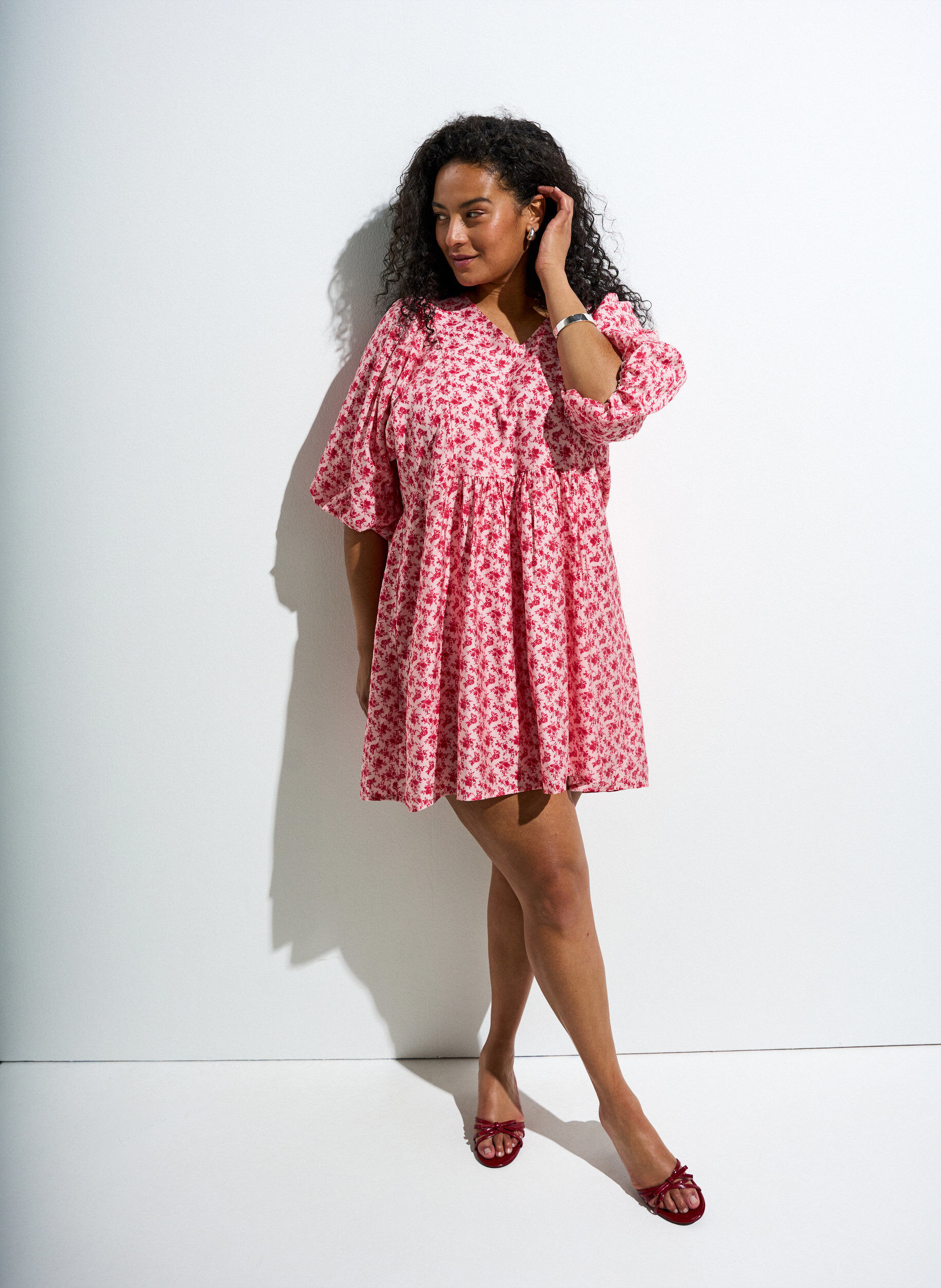 ZizzifashionShort viscose dress with an empire line and balloon sleeves, Red, Image image number 0