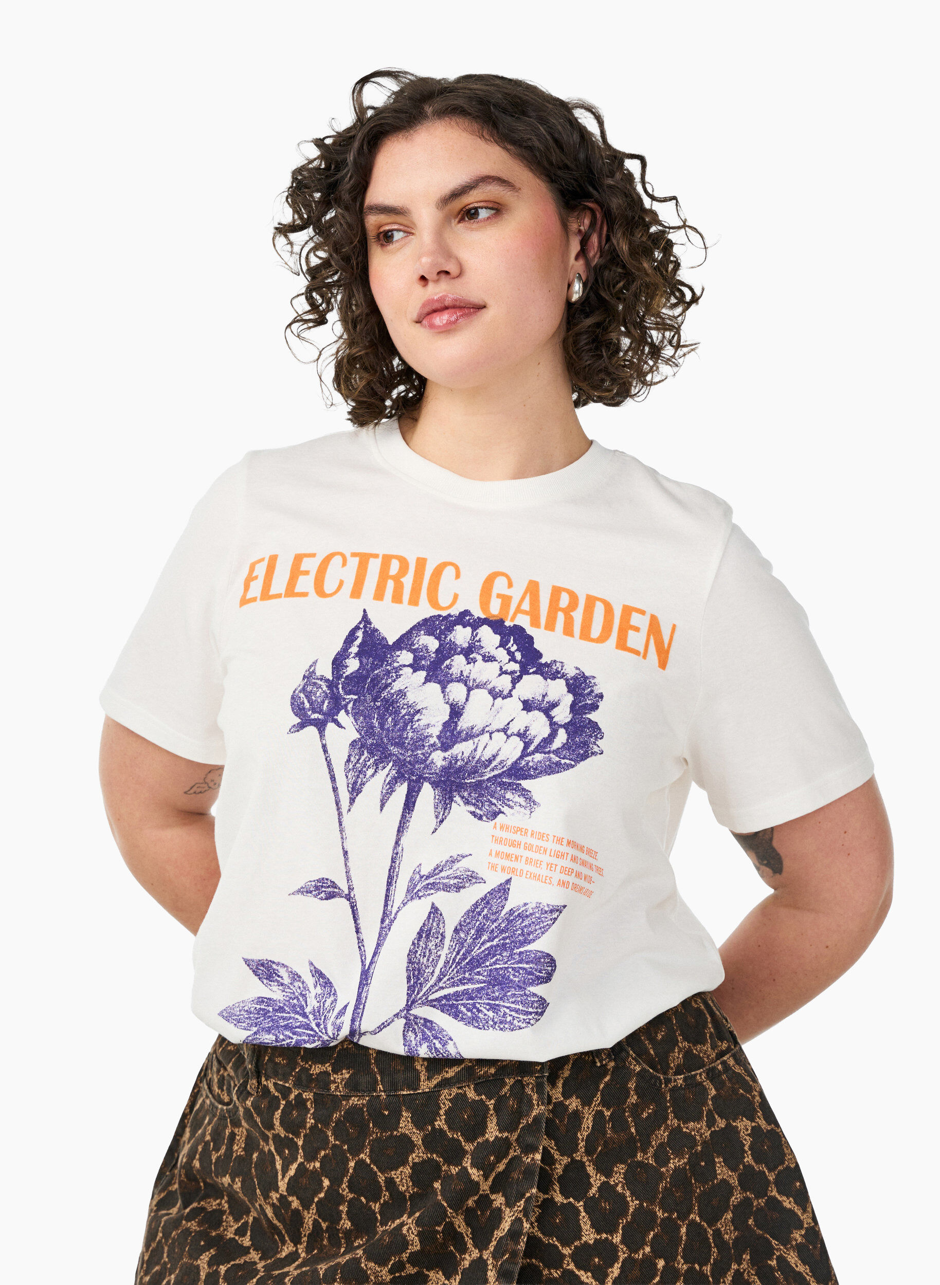 Cotton T-shirt with print, White, Model