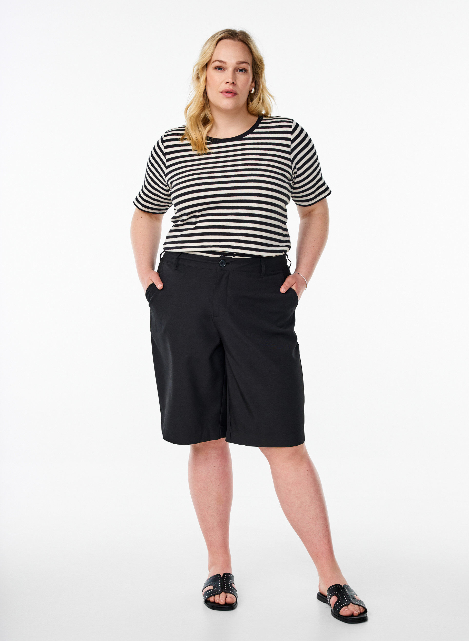 Zizzifashion Striped T-shirt with ribbed texture, Black, Model image number 1