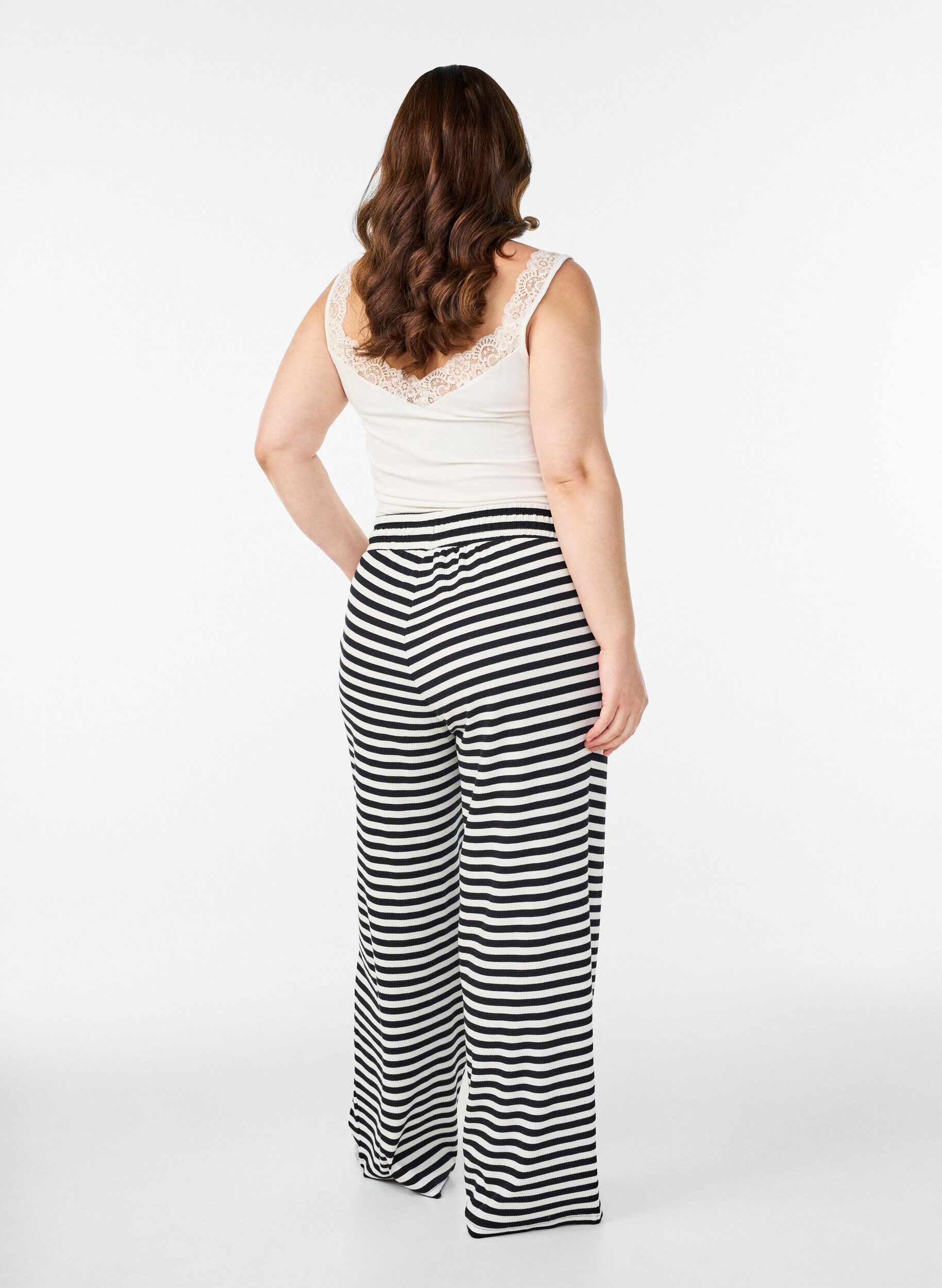 ZizzifashionStriped pyjama trousers with a high waist and wide legs, Black, Model image number 1