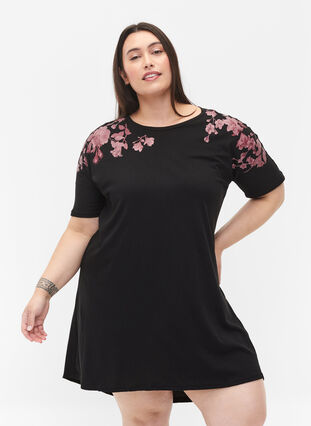 Cotton nightdress with floral print, Black, Model image number 0