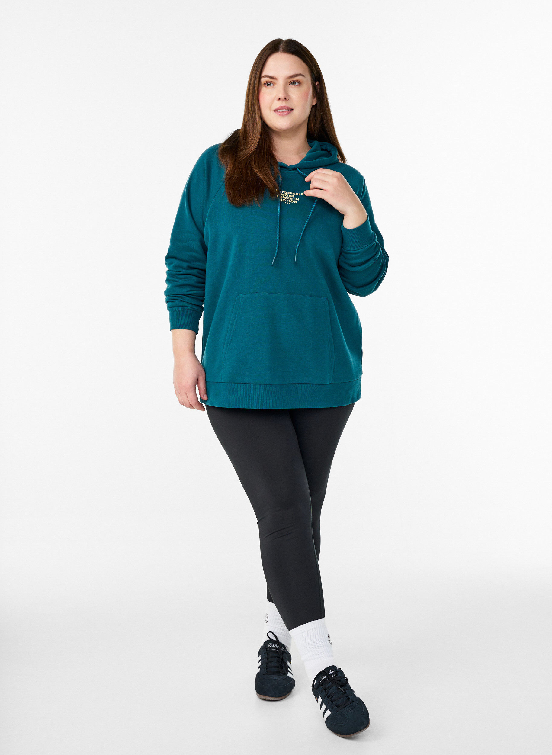 ZizzifashionHoodie with embroidered front motif, Green, Model image number 1