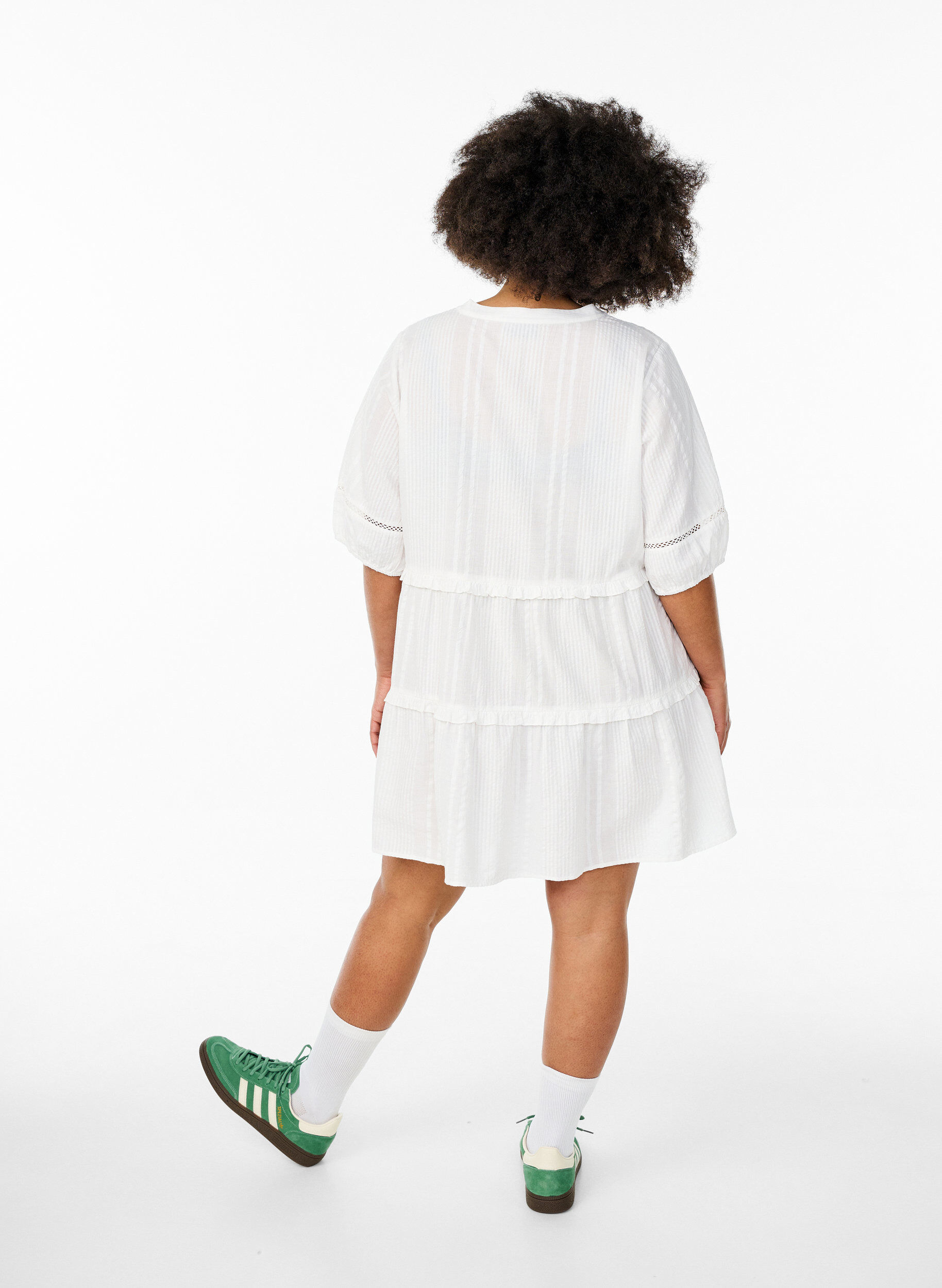 Zizzifashion A-shape tunic with ruffles, White, Model image number 2