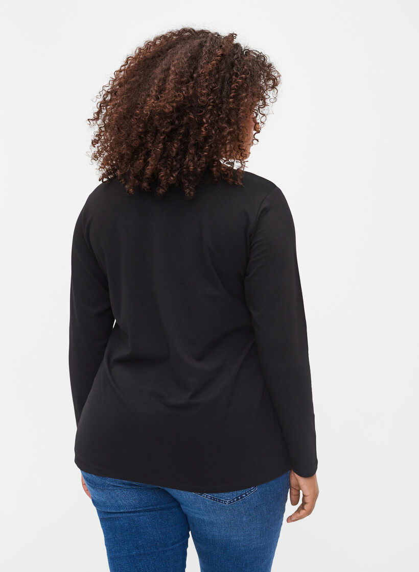 Plain basic top in cotton, Solid Black, Model image number 1