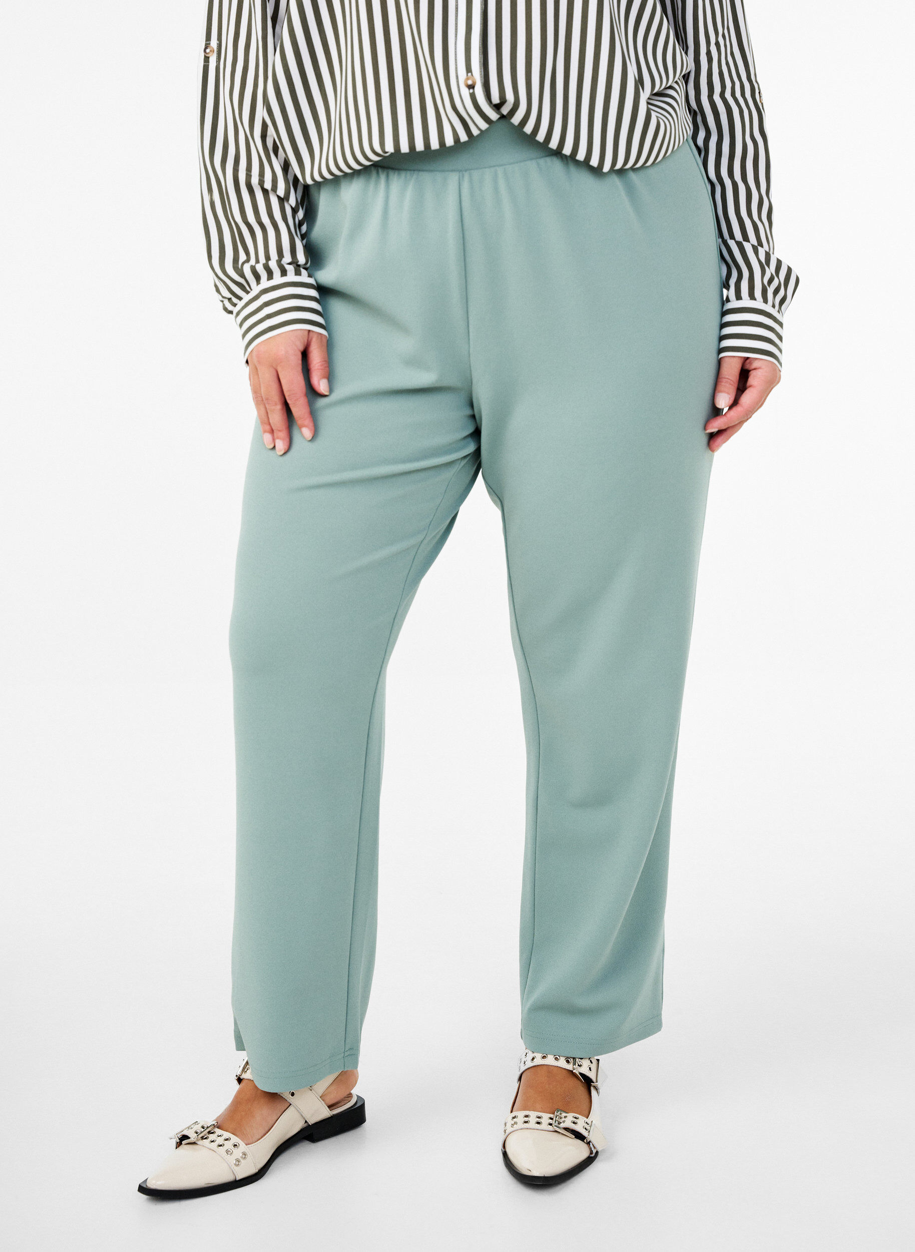 Zizzifashion FLASH - Straight fit trousers, Green, Model image number 2