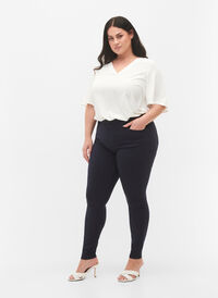 Super slim Amy jeans with high waist, Night Sky, Model