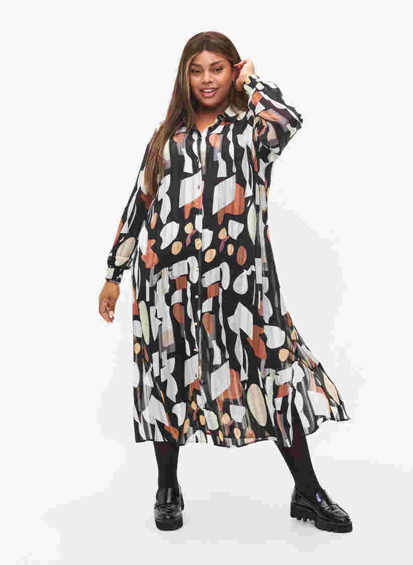Printed shirt dress with smock, Graphic AOP, Model