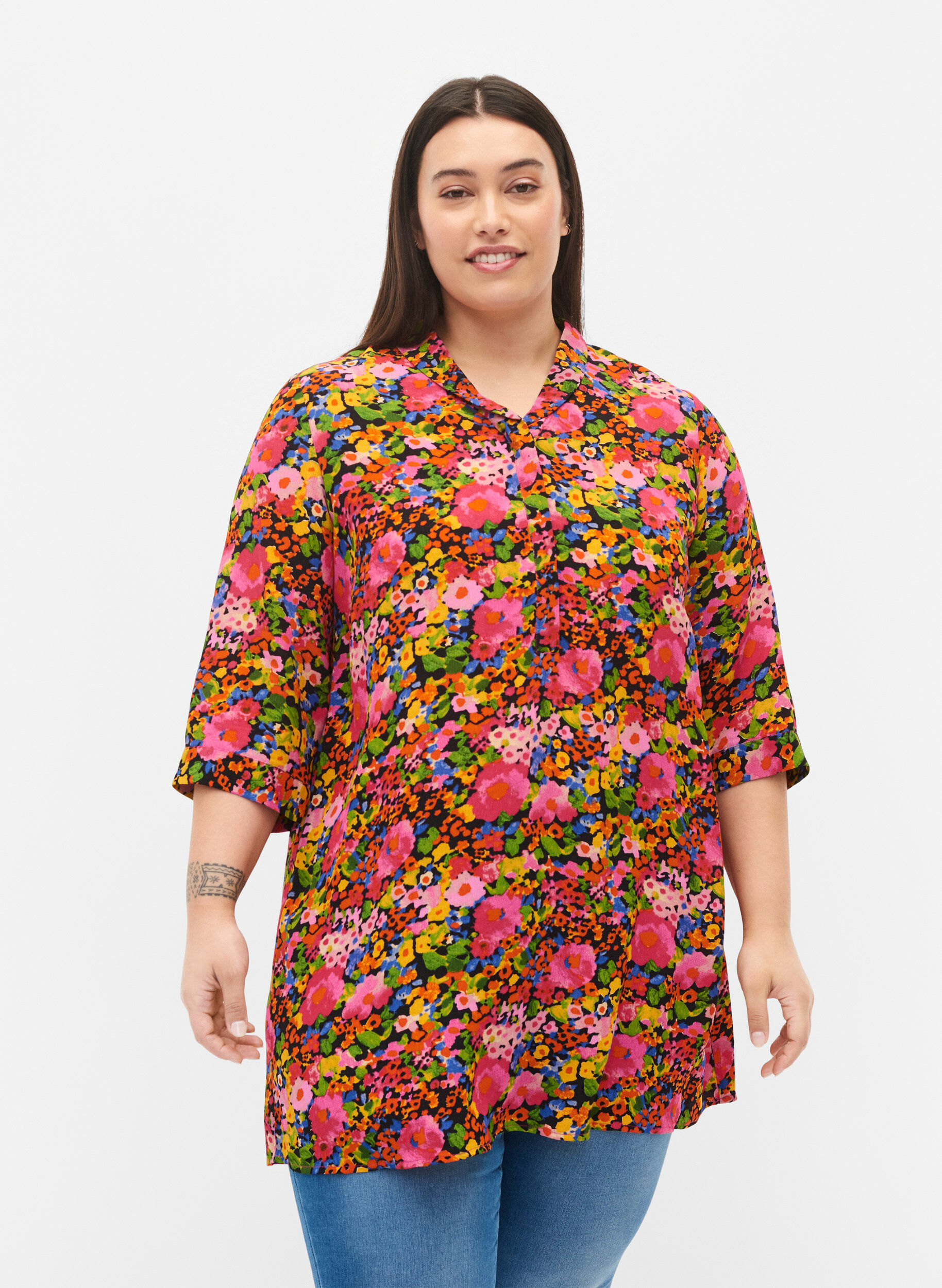 Zizzifashion Floral viscose tunic with 3/4 sleeves, Neon Flower Print, Model image number 0