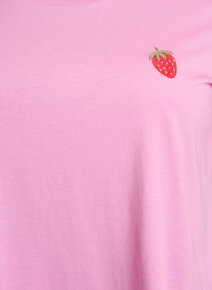 T-shirt with strawberry embroidery, Begonia P. W. Berry, Packshot image number 2