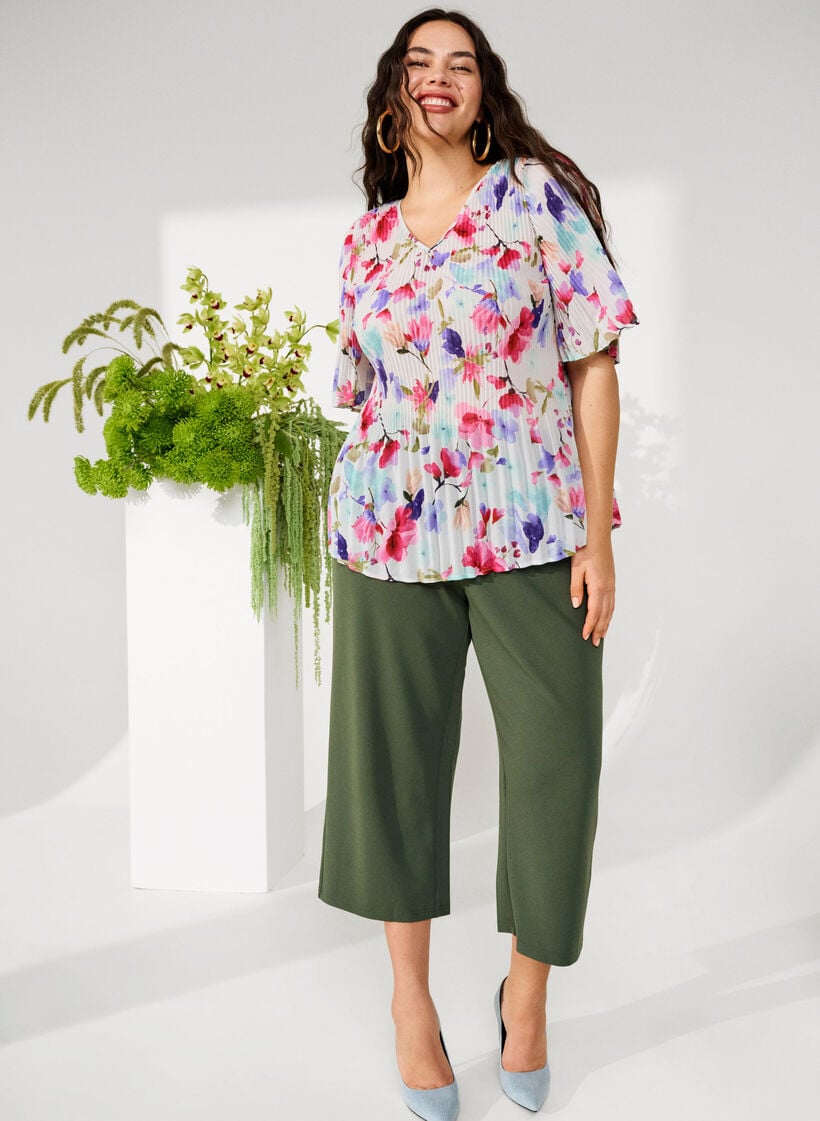 Pleated floral blouse, White/MultiFlowerAOP, Image image number 0