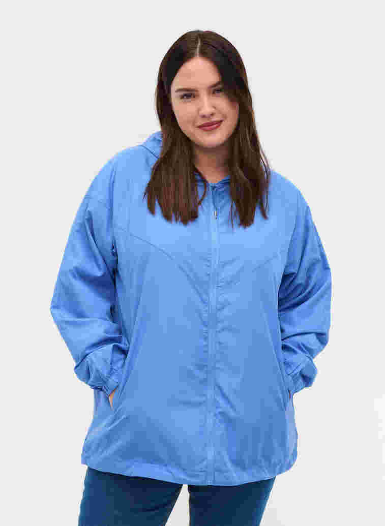 Short jacket with hood and adjustable bottom hem, Ultramarine, Model