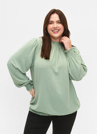 Solid color smock blouse with long sleeves, Green Bay, Model
